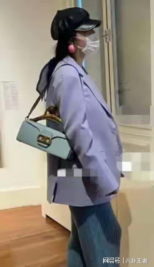 范佩西谈曼联真正魅力:众多豪门伸出橄榄枝,唯有曼联承载少年梦想