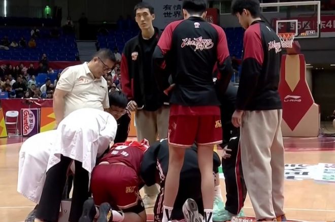 邓光荣走了,曾江走了,谢贤走了,香港影坛四大传奇只有他还活着
