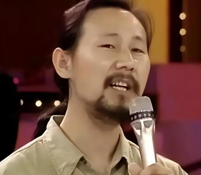 世界杯抢镜王：宠物鸭“梅林”身披墨西哥战袍走红网络